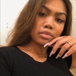 Meet your Posher, Zephanie